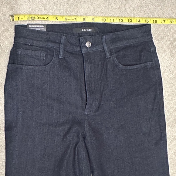 Joe’s Jeans High Rise Wide Leg - Tall - Picture 6 of 12